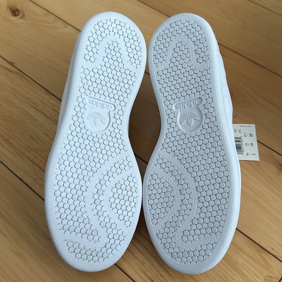 Adidas Stan Smith, 5Y/6.5W - Picture 6 of 8